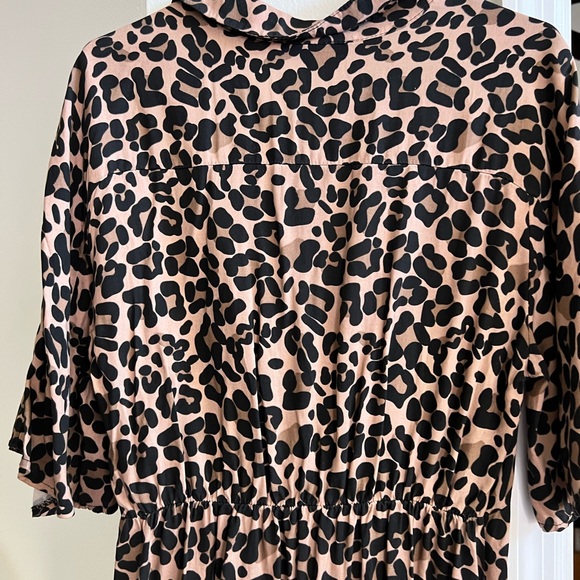 Beautiful and chic medi dress new no tag pit to pit 19 and 15 from waist - Picture 4 of 14